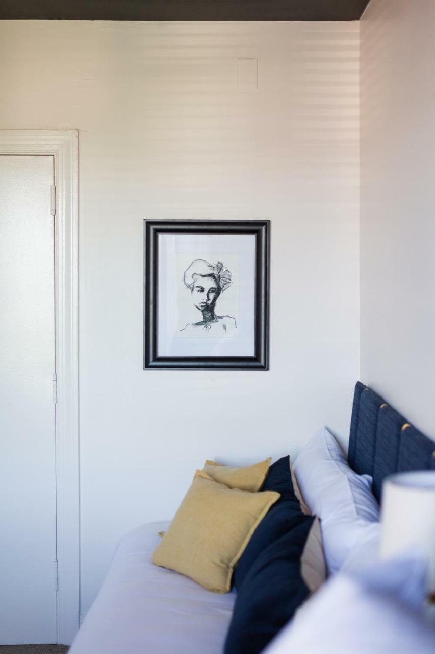 Dupont Circle Embassy Inn By Found Washington Exterior foto